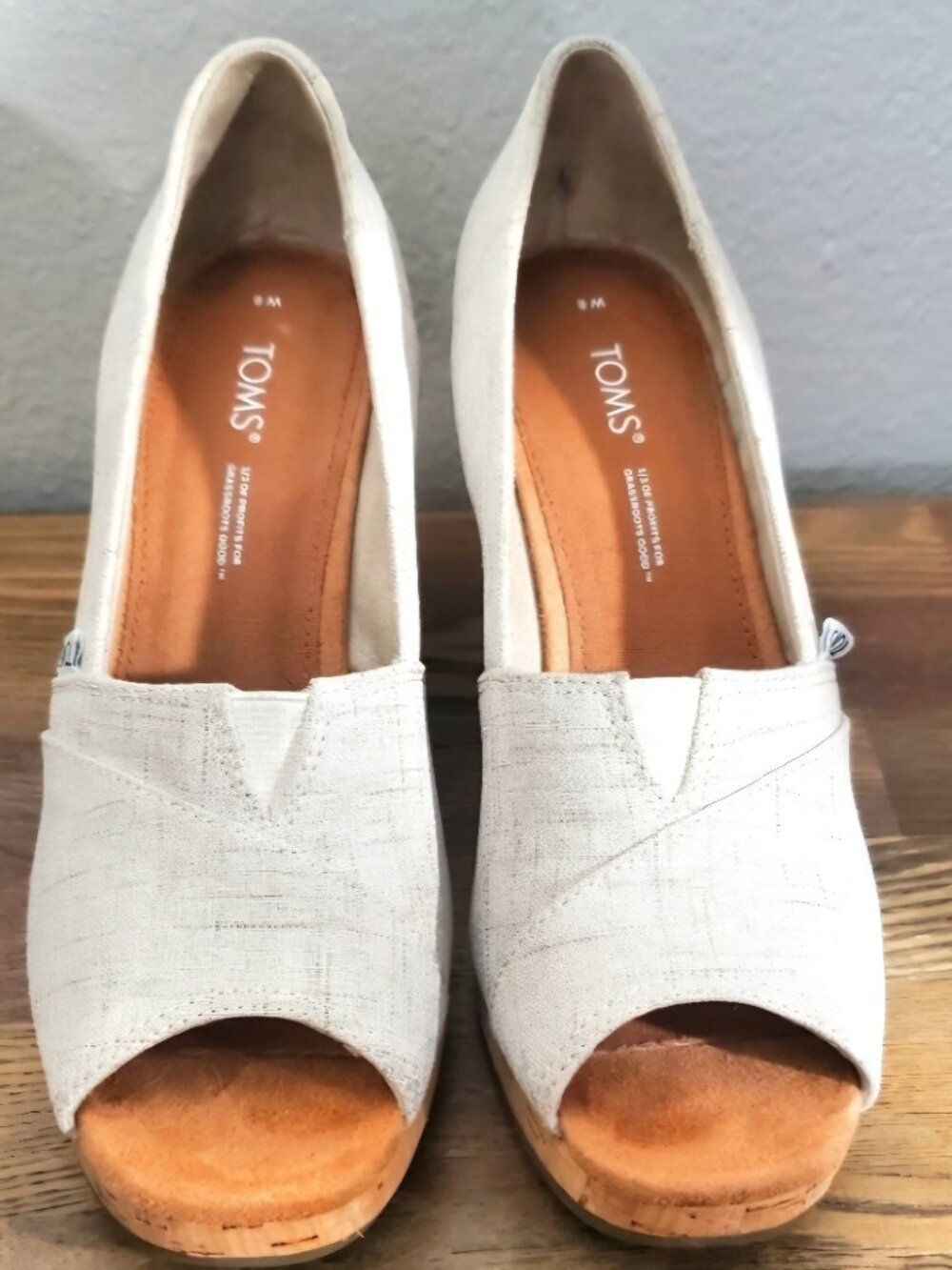 Tom's Wedge Natural Crosshatch Jacquard size 8